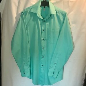 VAN HEUSEN men’s green Lux Sateen Shirt 14 1/2 32/33